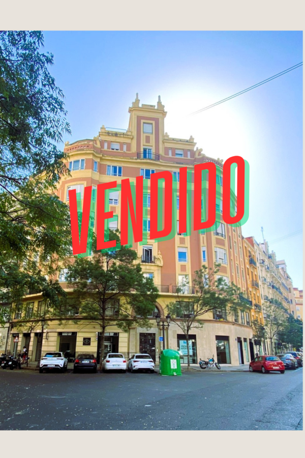 ¡Bienvenido al hogar de tus sueños en el corazón de Ruzafa!